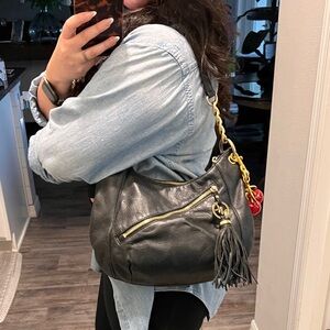 MICHAEL Michael Kors Black Leather Shoulder Bag with Gold Chain